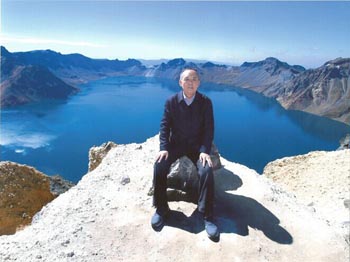 ���������ڸ�����ɽ����